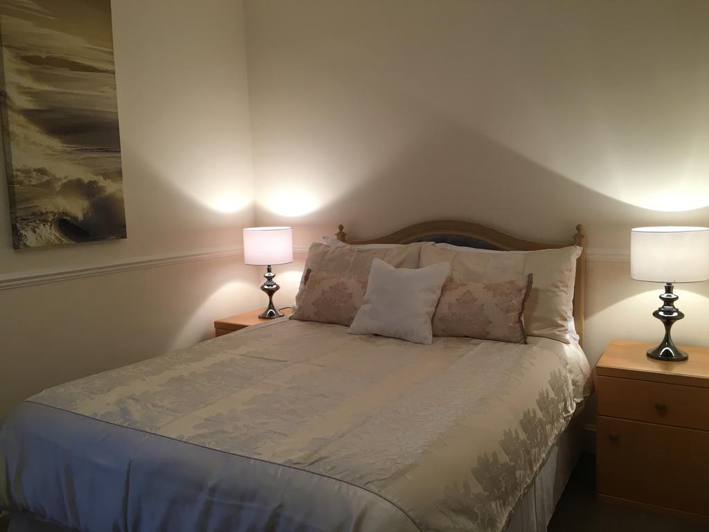 Caris Guest House Southend-on-Sea Exteriör bild