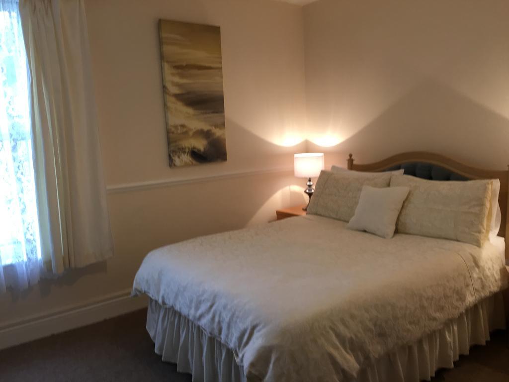 Caris Guest House Southend-on-Sea Exteriör bild